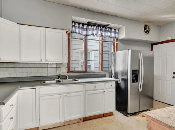 29 Progressive Ave, Buffalo, NY 14207