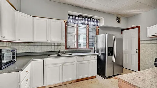 29 Progressive Ave Photo 1