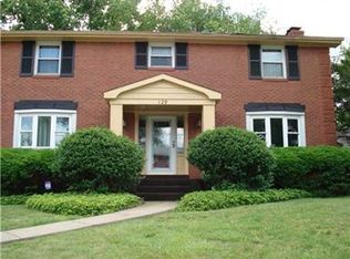129 Woodgate Rd, Pittsburgh, PA 15235