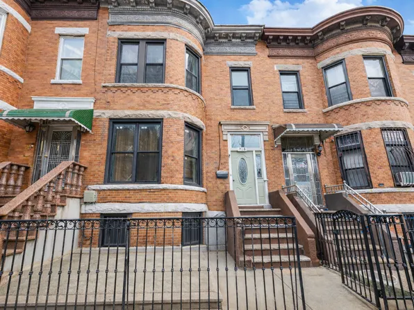 715 45th Street image 1 of 31