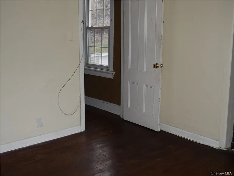 19 Main St #4 — Photo 8