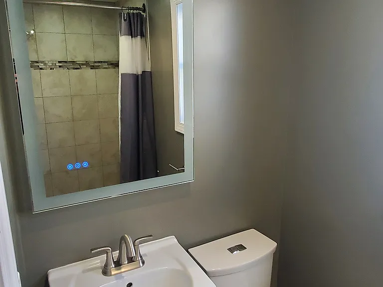 66 Lyon St #1R — Photo 6