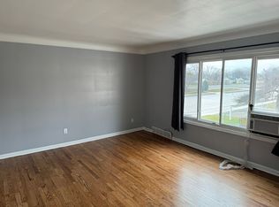 15341 E Nine Mile Rd #D, Eastpointe, MI 48021