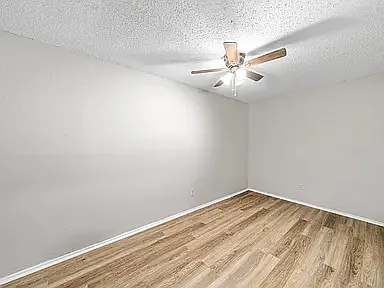 2 bed, 750 sqft, $975 — Photo 4