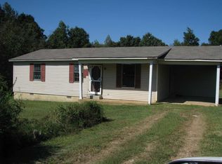 555 Price Rd, Moscow, TN 38057