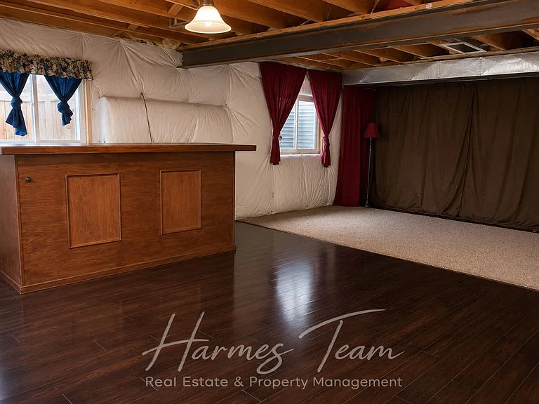 5960 Grapevine Dr — Photo 37