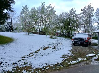 137 Wood Valley Ct, Louisville, KY 40299