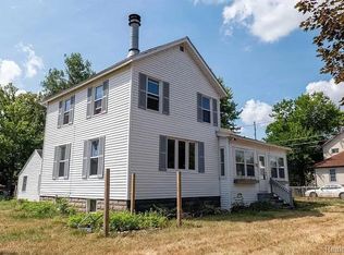 208 34th St, Bay City, MI 48708