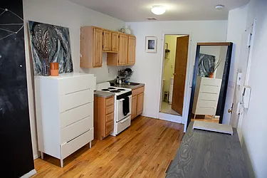 Rented by Easy Rental LLC