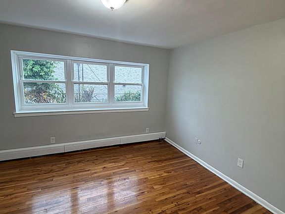 2nd image of 78 Grafton Ave #B10