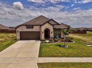 1917 Daybreak Dr, Alvarado, TX 76009