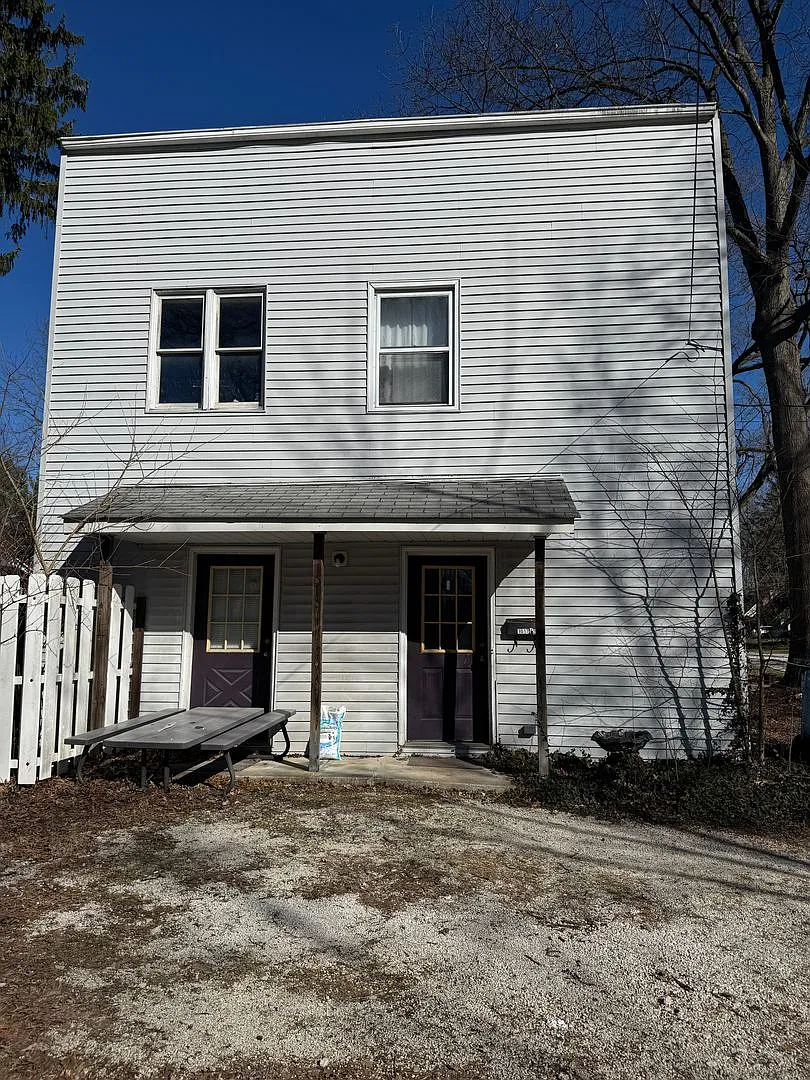 1017 1/2 Vine St Kent Oh 44240 Rm2 .Mm .T2 — Photo 1