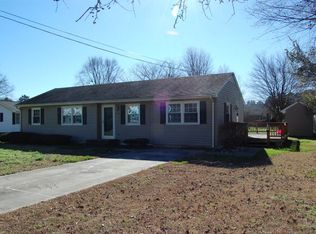 250 Taylor Ave, Urbanna, VA 23175