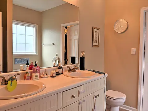 710 Blue Bird Dr — Photo 19