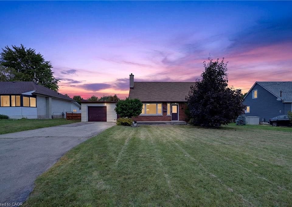 1st image of 176 Avalon Pl
