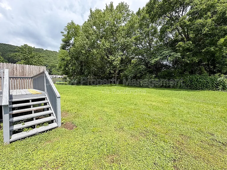 407 Hotwater Rd #A — Photo 13