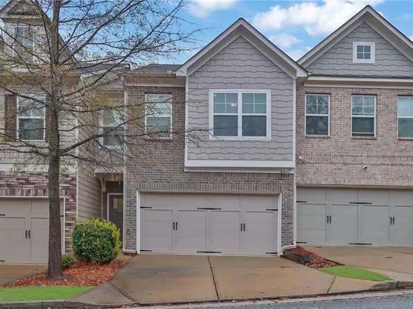 1557 Butternut Cv, Stone Mountain, GA 30083
