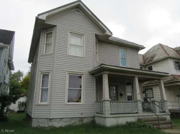 1326 Maple Ave, Zanesville, OH 43701