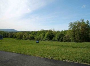 008 Prairie View Ln, Pembroke, VA 24136