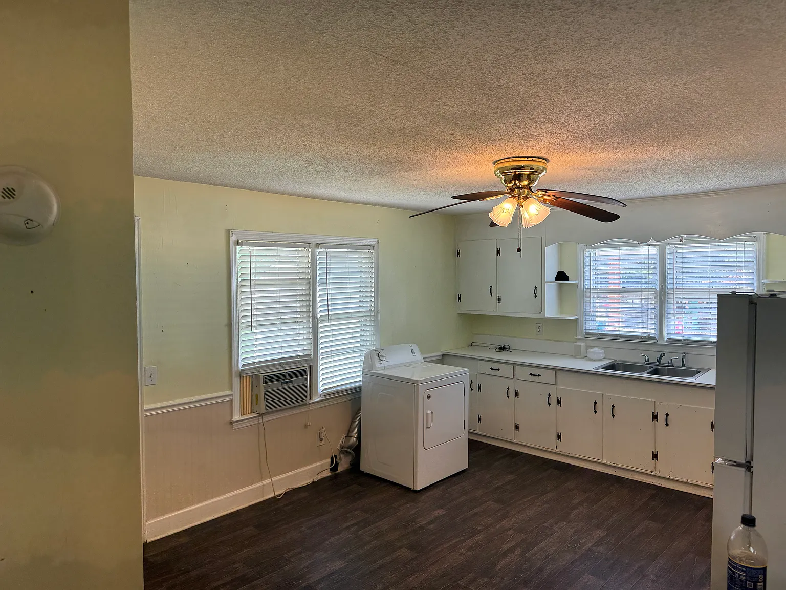 2 bed, 864 sqft, $950 — Photo 4