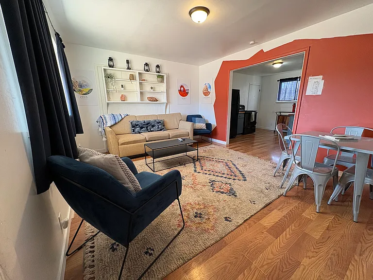 170 E 100 N #6 — Photo 22