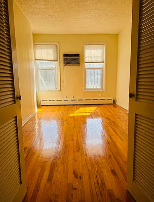 Rented by Evergreen Realty & Investments | media 27