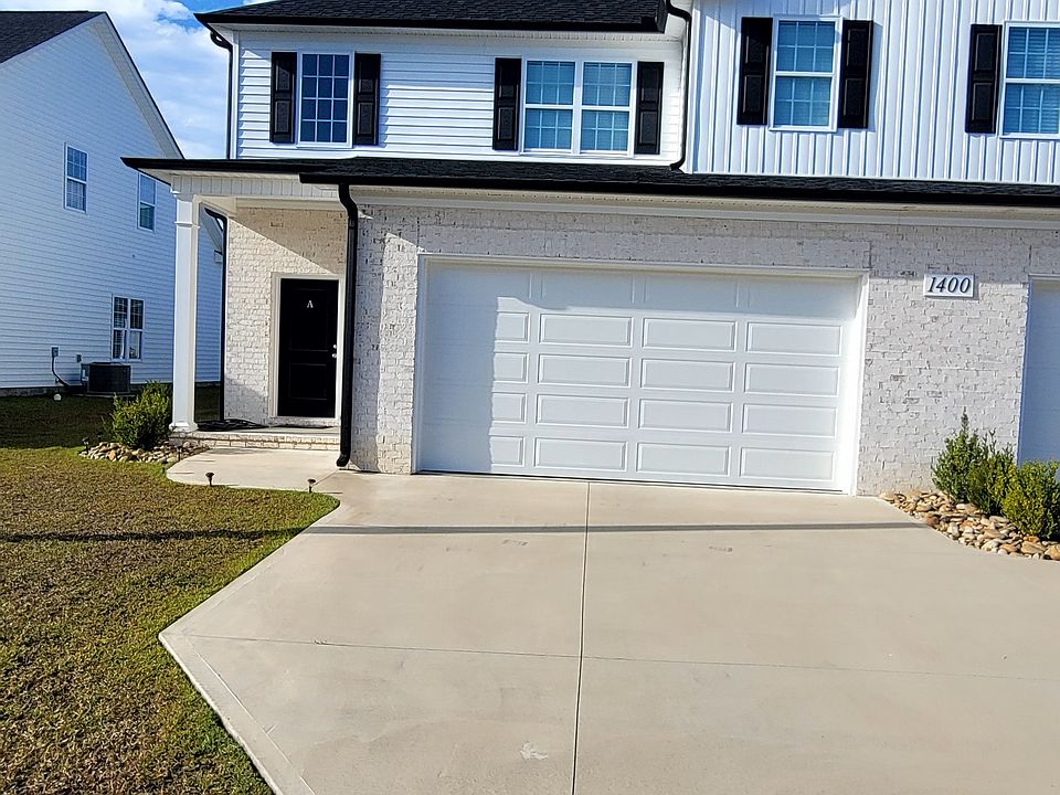 Front house view 1