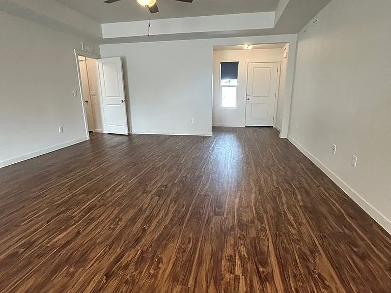 2937 N Rapid Creek Way — Photo 2