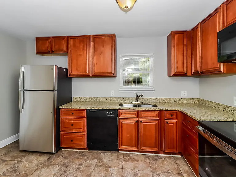 617 Gentle Breeze Dr — Photo 7