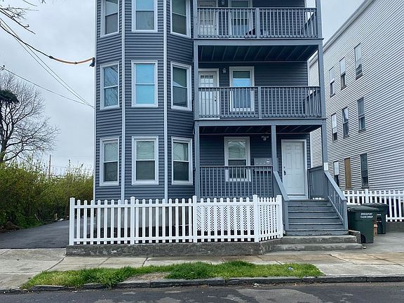 2nd image of 110 Albion St #11667507
