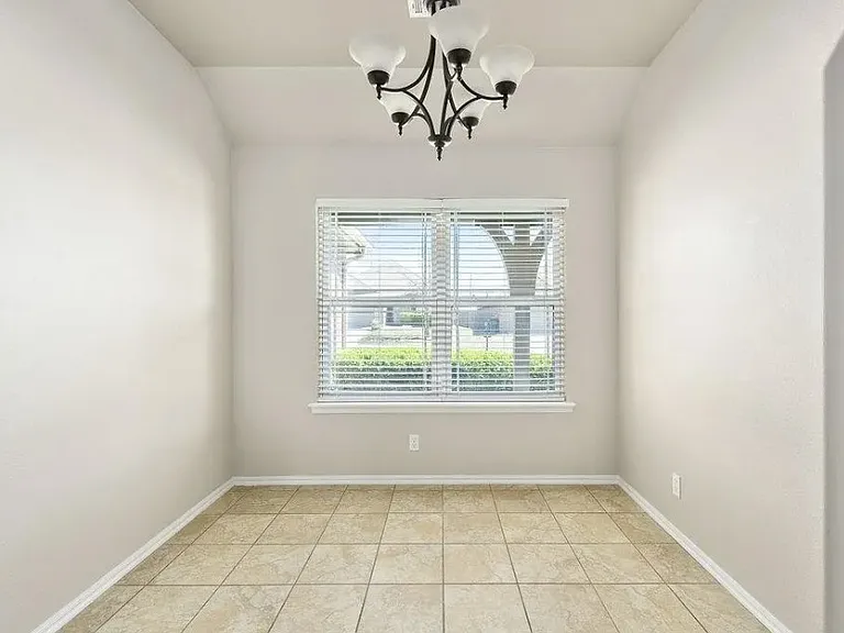 13332 S 21st Pl — Photo 24