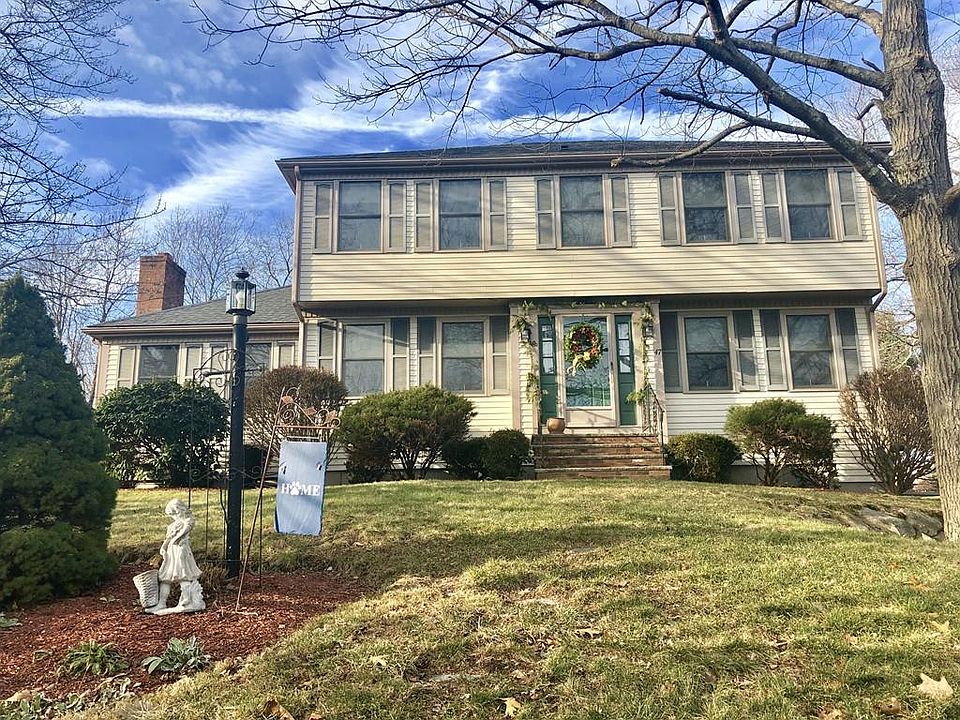 1st image of 47 Essex Heights Dr