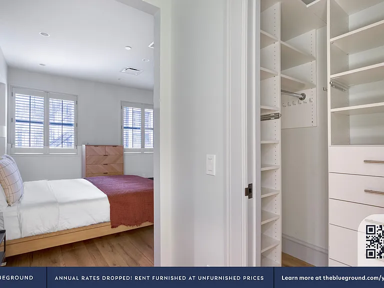 117 W 28th St #4 — Photo 13