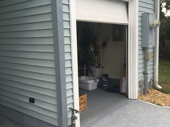 2nd image of 441 Plantation Dr