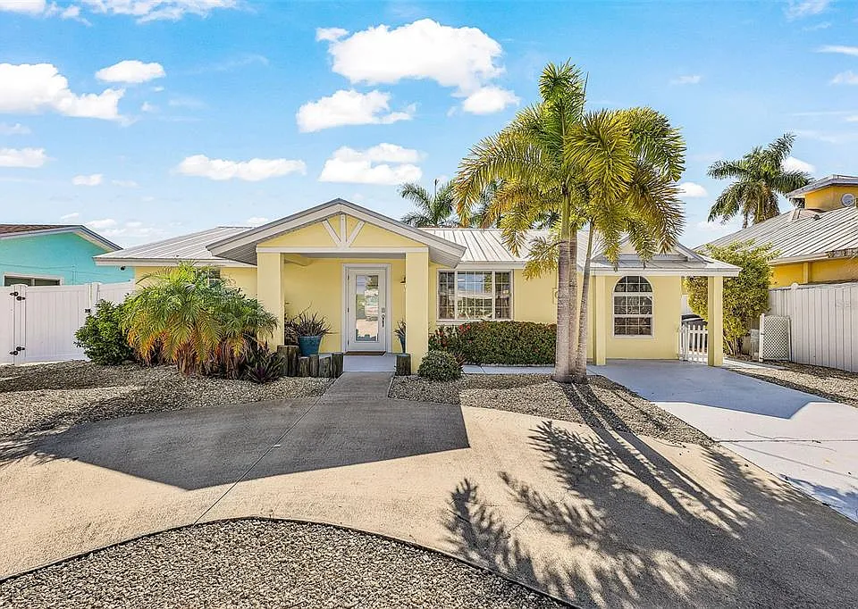 12262 Boat Shell Dr