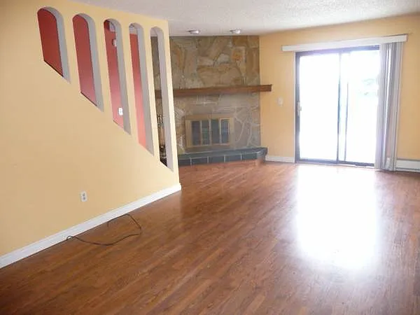 9301 Arlene Dr #B-3 — Photo 3
