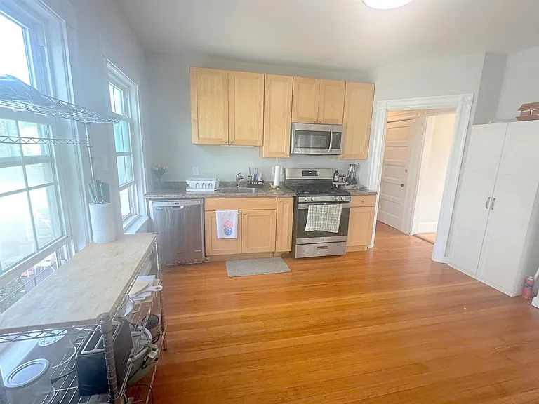 251 Arlington St #2 — Photo 14