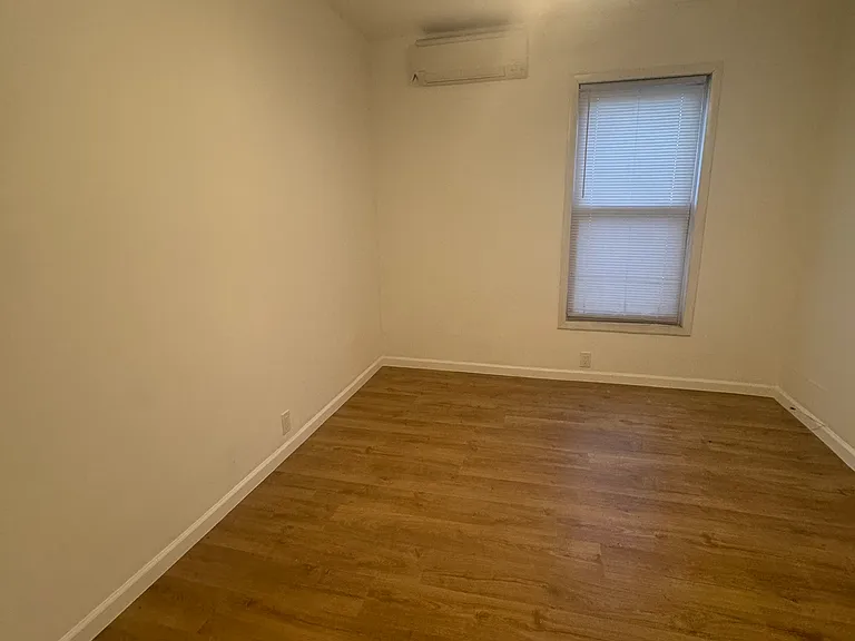361 Bronx Park Ave #1 — Photo 3