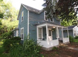 1508 Ithaca Ave, Spirit Lake, IA 51360