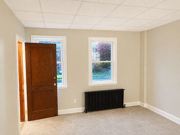 5th image of 2945 Cornwall Rd Floor 1
