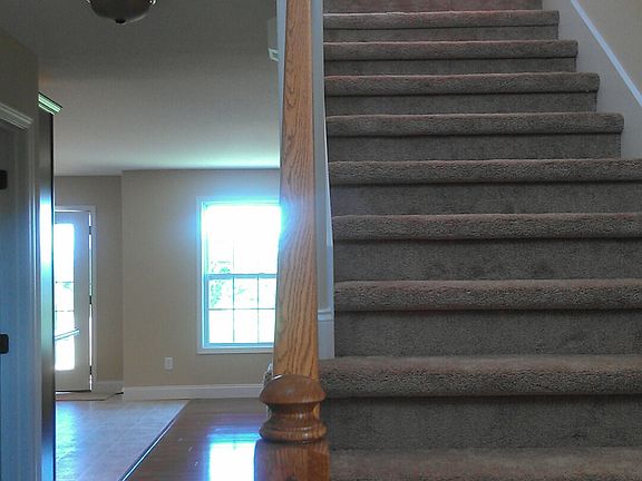 4th image of 6416 Airtree Ln