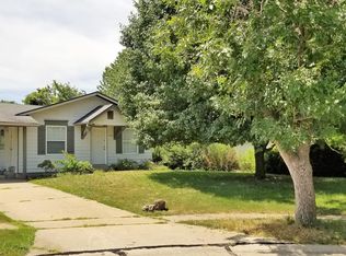 1144 Ransome Ct, Florissant, MO 63031