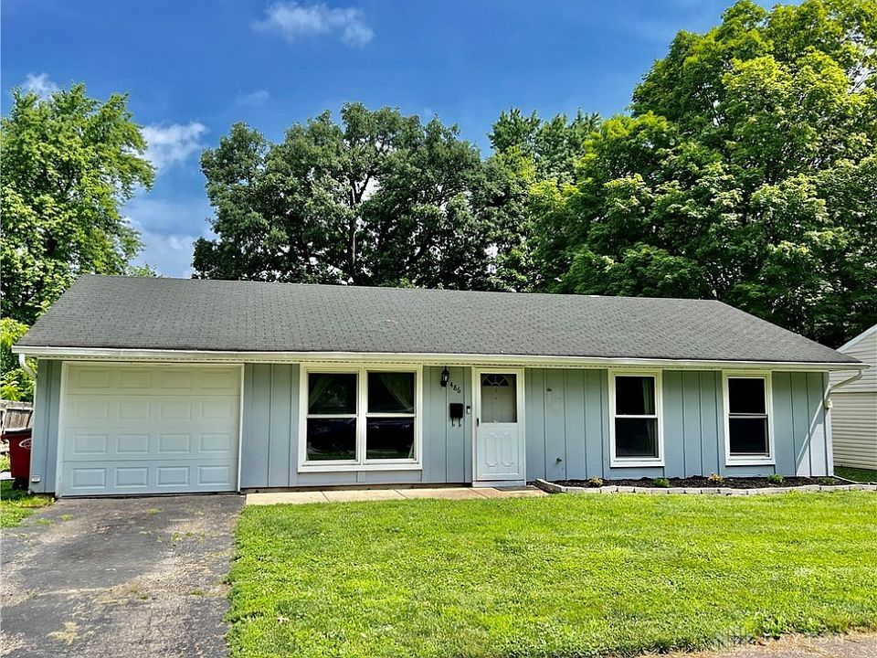 1st image of 486 Forest Ave