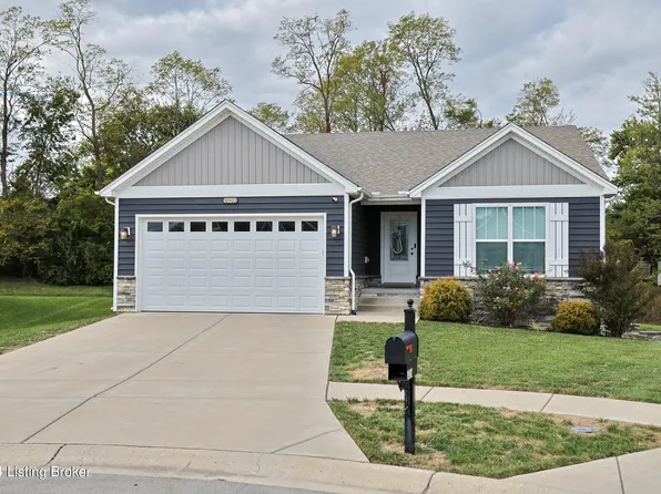 10902 Hidden Trail Ct, Louisville, KY 40229