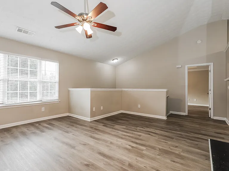 272 Grover Turner Way — Photo 4