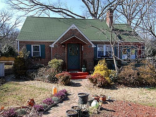 2nd image of 7002 Aspen Ave