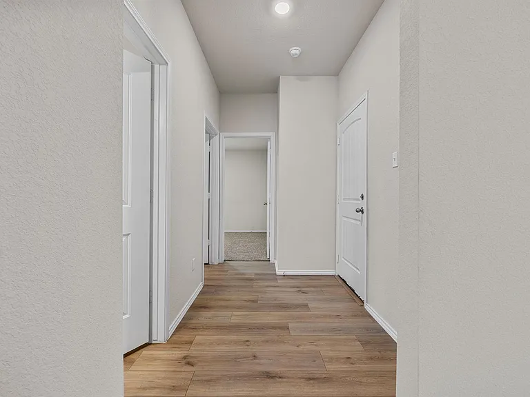 144 Onna St — Photo 11