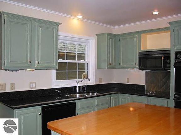 4th image of 2103 E Timberlane Dr