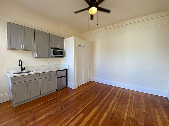 2nd image of 1878 Market St APT 210