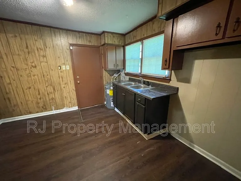3831 Egypt Central Rd — Photo 17